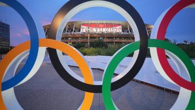 Софтболистке из Японии заменят надкусанную мэром Нагои олимпийскую медаль