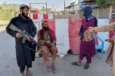 Власти Афганистана предложили талибам разделить власть в обмен на мир