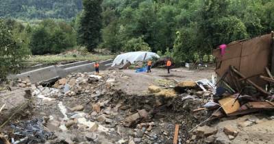 Вслед за лесными пожарами Турцию накрыла волна наводнений: есть погибшие и пострадавшие (ФОТО)