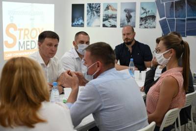 В Астрахани обсудили проблемы в строительной отрасли