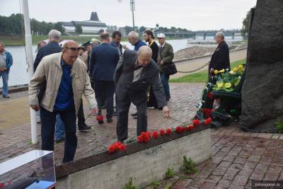 В Пскове почтили память моряков, погибших на подводной лодке «Курск»
