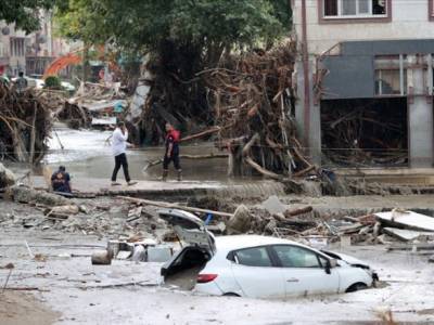 В Турции после пожаров начались аномальные паводки: погибло 9 человек
