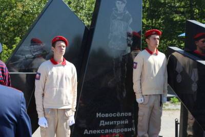 В Челябинской области открыли мемориал в память о школьнике, который ценой жизни спас тонущих мальчишек – Учительская газета
