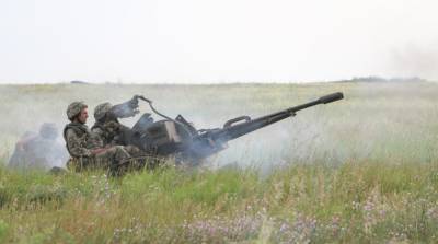 На Донбассе боец ООС получил огнестрельное ранение