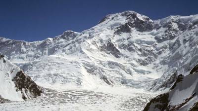 Двое российских альпинистов погибли в горах Тянь-Шаня в Киргизии