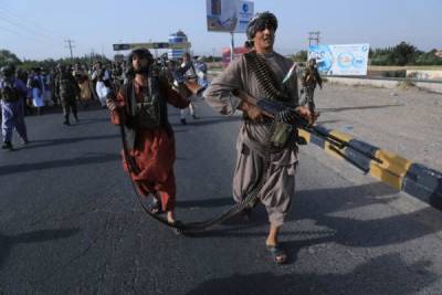 В Афганистане талибы захватили Герат и Газни