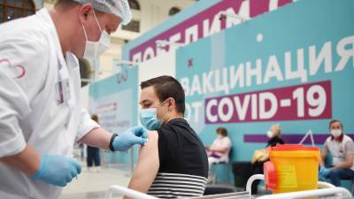В московской поликлинике выявили незаконное оформление сертификатов о вакцинации