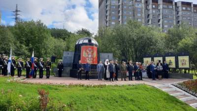 В Мурманске почтили память погибших на подлодке "Курск" моряков