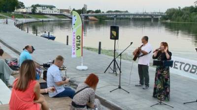 Для пензенцев устроили концерт на набережной Суры