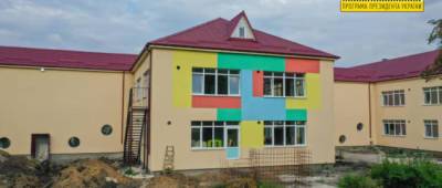 В Мирнограде завершают реконструкцию детсада «Ромашка»: фото