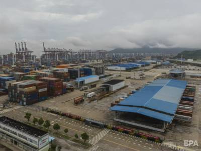 В Китае из-за случая COVID-19 частично закрыли третий по загруженности порт мира