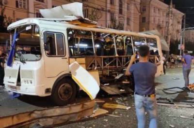 Шесть человек пострадали при взрыве автобуса в Воронеже