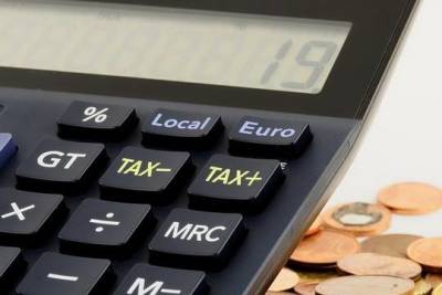 ФНС опровергла сообщения о платившем чужие долги налоговике