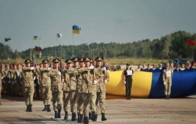 Репетицию парада ко Дню независимости Украины показало Минобороны (видео)