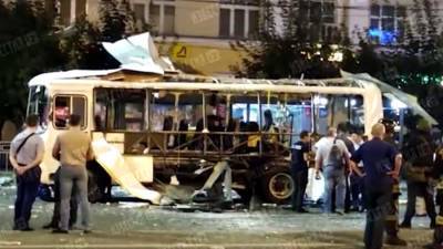 Число пострадавших при взрыве в маршрутке в Воронеже увеличилось до 14