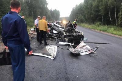 В Ярославской области люди погибли в страшном ДТП