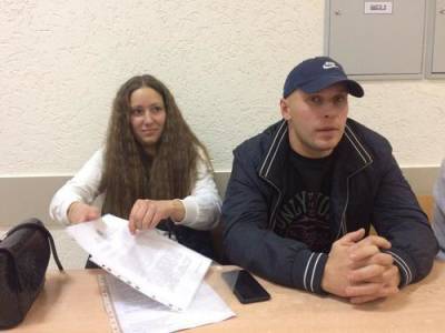 Семье политических активистов из Пскова дали 10,5 лет и 11 лет лишения свободы по делу о наркотиках