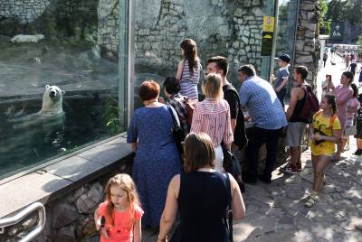 В Москве открыли доступ к крытым павильонам зоопарков