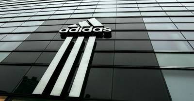 Компания Adidas договорилась о продаже бренда Reebok за €2,1 млрд