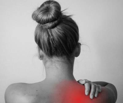 Боль в плече по ночам может являться симптомом рака легких