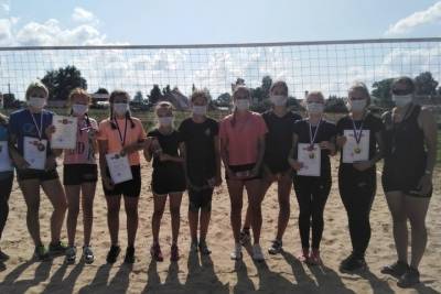 В деревне под Брянском прошел турнир по пляжному волейболу