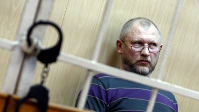 Осужденный за убийство Галины Старовойтовой подал на УДО