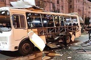 Взрыв автобуса попал на видео: теракт или техническая неисправность?
