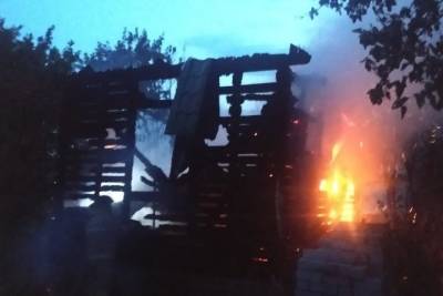 20-летний парень погиб при пожаре в частном доме в Чувашии