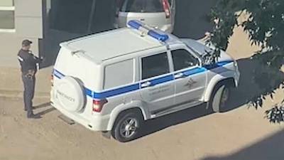 Стали известны подробности нападения дебошира с ножом на полицейских в Уфе