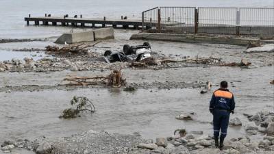 События с наводнениями в Крыму признали ЧС федерального масштаба