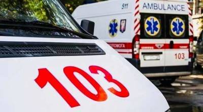 Не хватило 2-х минут: в Днепре в машине скорой помощи умер ребенок