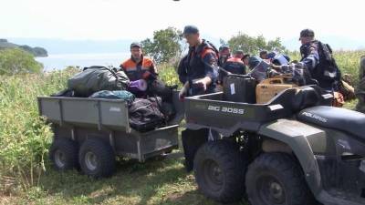 Сотрудников заповедника, спасших пострадавших при падении вертолета Ми-8 на Камчатке, наградят