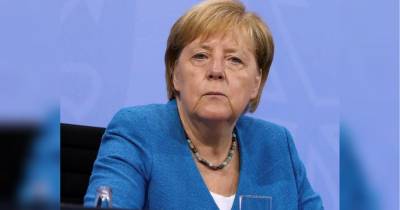 Меркель зустрінеться з Зеленським тільки після візиту до Путіна