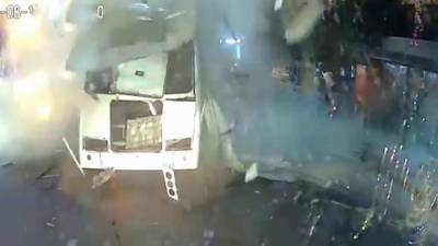 В Воронеже врачи борются за жизни пострадавших во время взрыва в автобусе