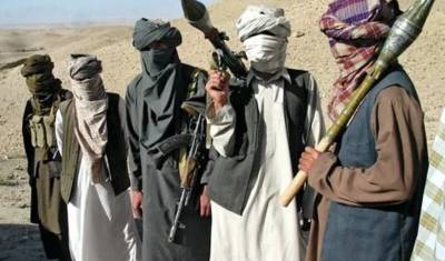 Талибы взяли под контроль еще три столицы провинций на юге Афганистана