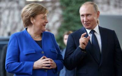 Меркель едет в Москву для переговоров с Путиным
