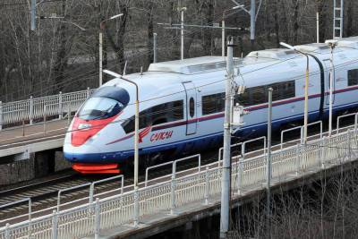 «Сапсан» нового поколения прибыл в Санкт-Петербург