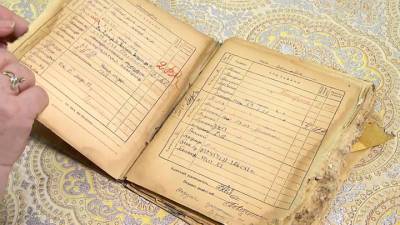 Вести-Москва. Улика из прошлого: строители нашли дневник, спрятанный в середине прошлого века