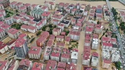 Затопленные районы Турции объявили зонами бедствия