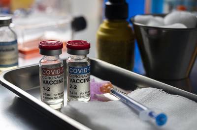 Гиссен намерен первым из гессенских округов вакцинировать учащихся в школах
