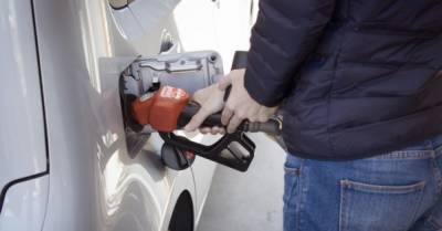 Госрегулирование цен на топливо: Минэкономики снизило предельные цены на бензин