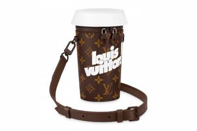 Louis Vuitton представил сумку в виде стаканчика для кофе