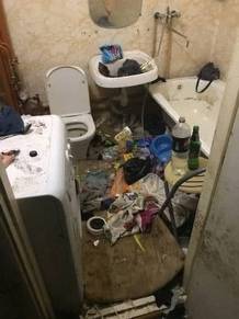 Правоохранители изъяли найденных в захламленной квартире в Ульяновске детей