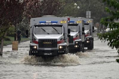 В затопленной дождями Керчи началась эвакуация