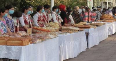Конкурс хлеба завершился в Душанбе
