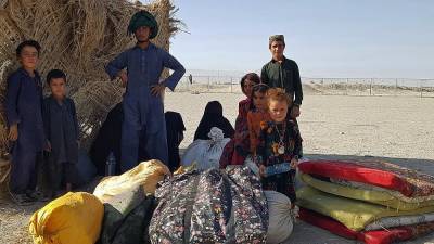 Афганцы бегут из захваченных талибами районов