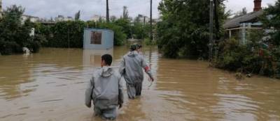 В Керчи началась эвакуация из подтопленных районов