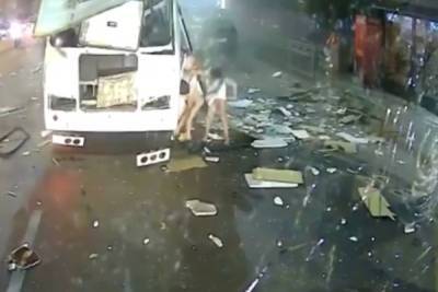СМИ узнали о взрыве постороннего предмета в автобусе в Воронеже