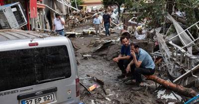 В Турции от наводнения погибли уже 27 человек (фото, видео)