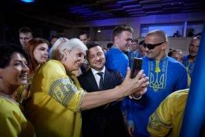 Украинские паралимпийцы отправились на Игры в Токио